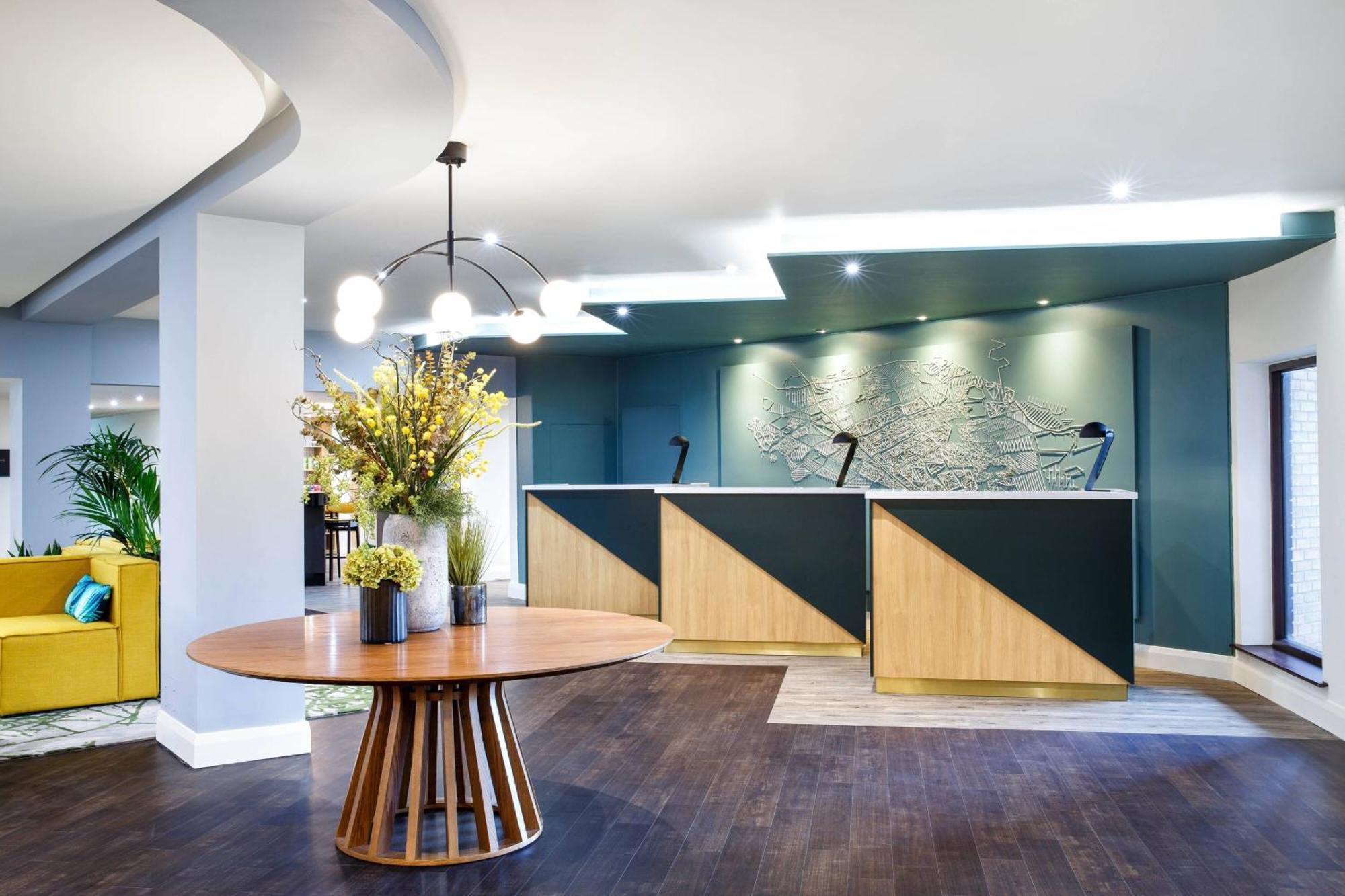 Delta Hotels By Marriott Milton Keynes Extérieur photo