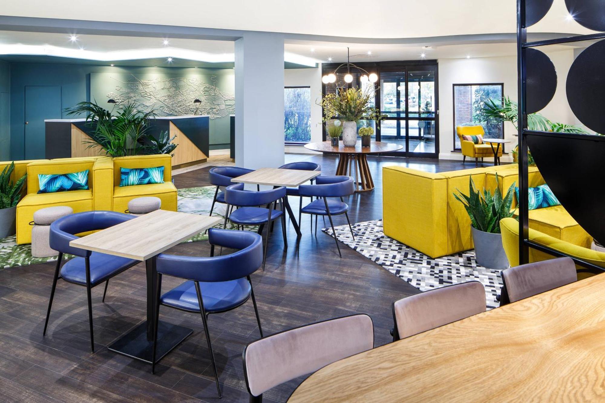 Delta Hotels By Marriott Milton Keynes Extérieur photo